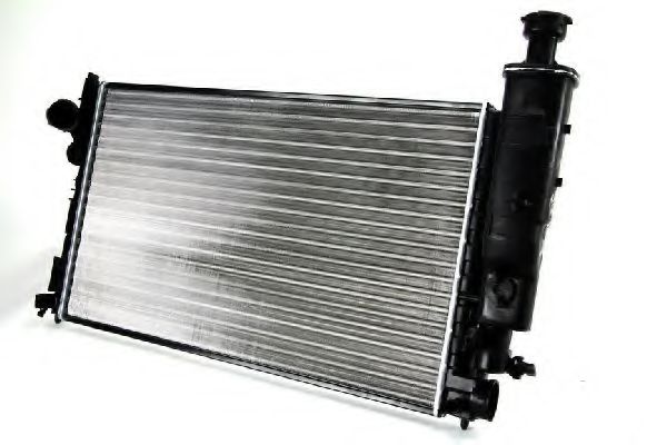 Радиатор охлаждения двигателя фото1