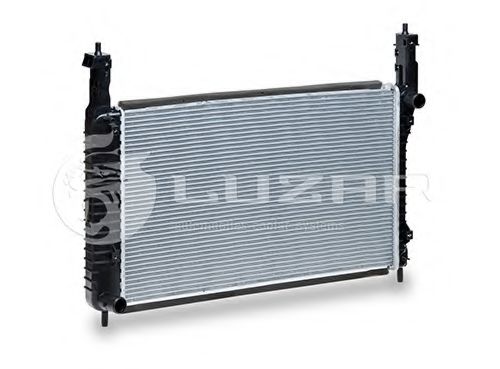 Радиатор охлаждения Captiva 2.0TD (06-) МКПП (673*408*26) (LRc 0545) Luzar  арт. LRC0545 фото1
